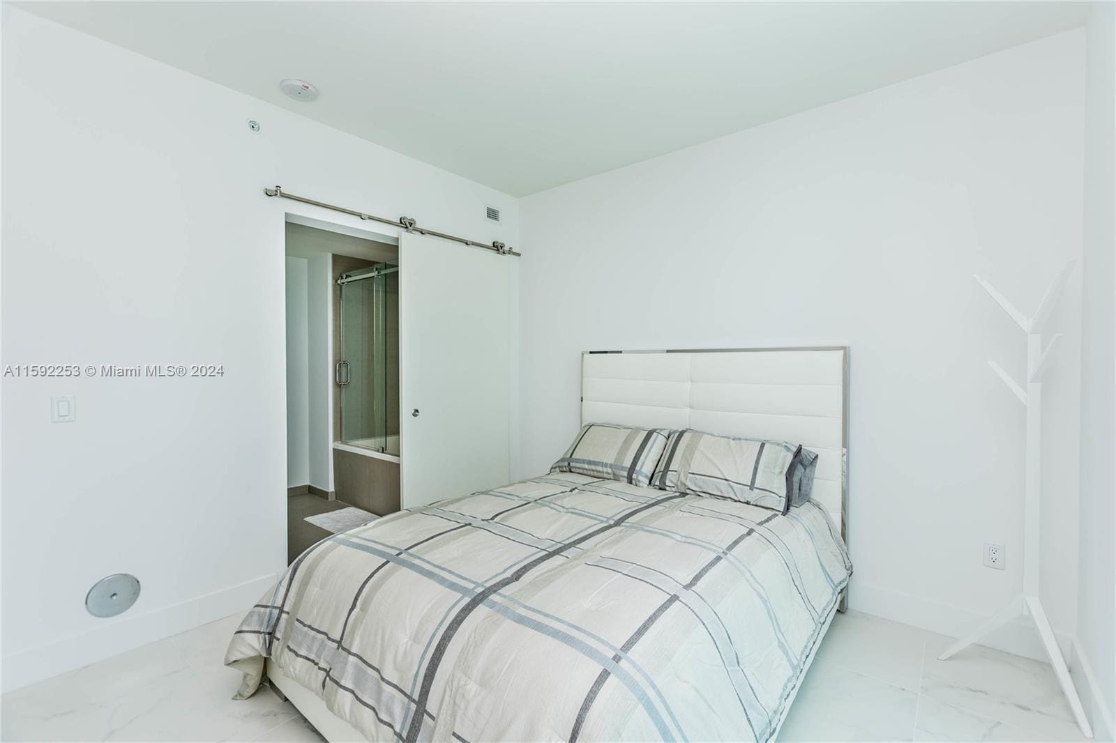 Building Photo - 1080 Brickell Ave