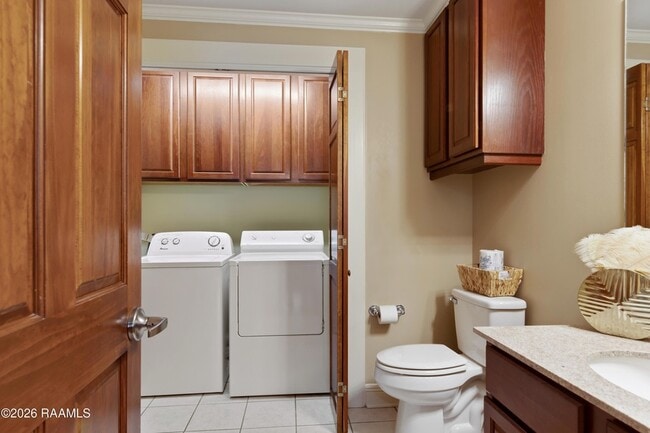 Building Photo - 500 Jefferson St