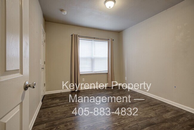 Building Photo - ACCEPTS HOUSING VOUCHERS - Bright & Stylish 2-Bedroom Close to the Plaza District