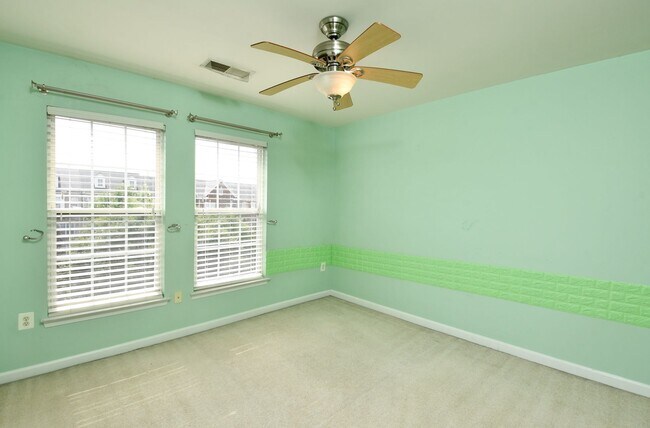 Building Photo - Idlewild Townhome for Rent