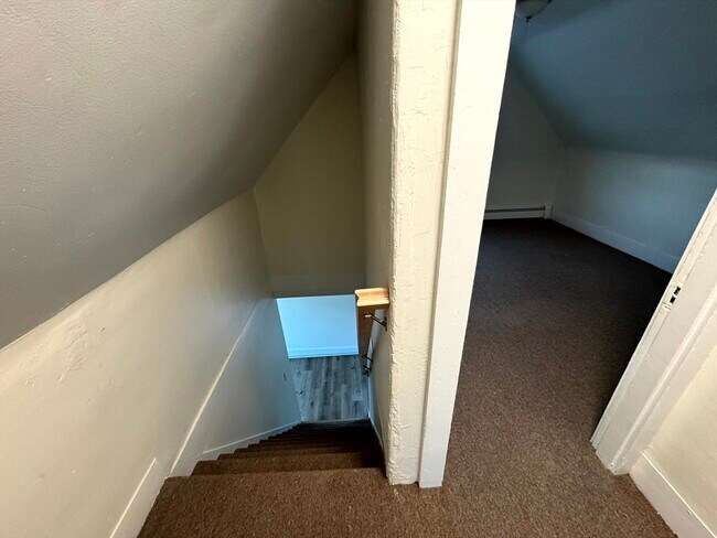 Building Photo - 195 Court St