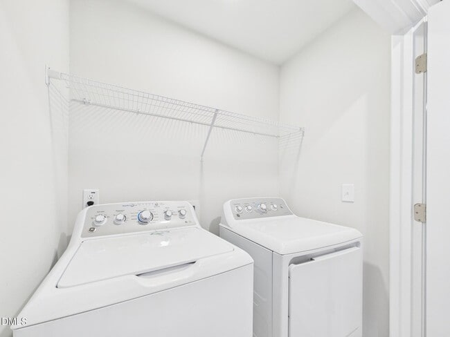 Building Photo - 2709 Chert Ln