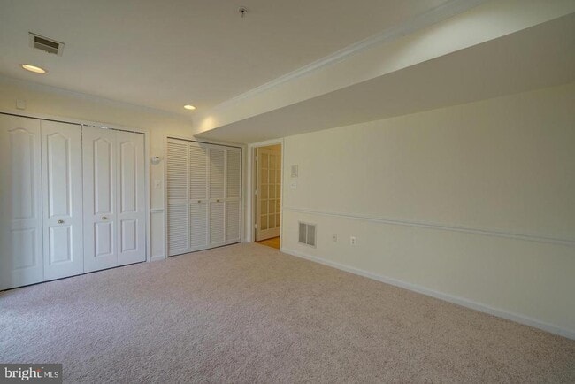 Building Photo - 9521 Woodyard Cir