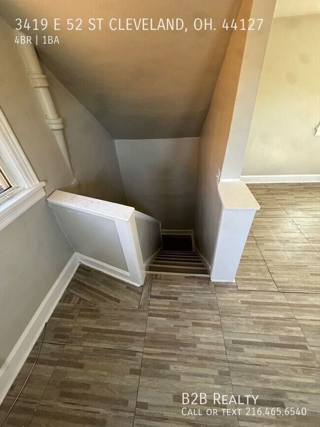 Building Photo - 3419 E 52nd St