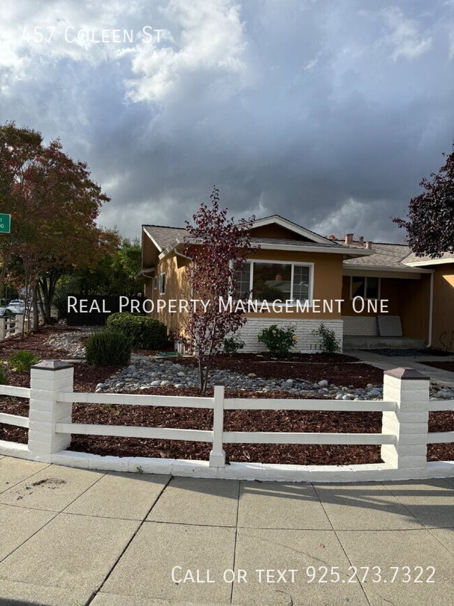 Building Photo - 457 Coleen St