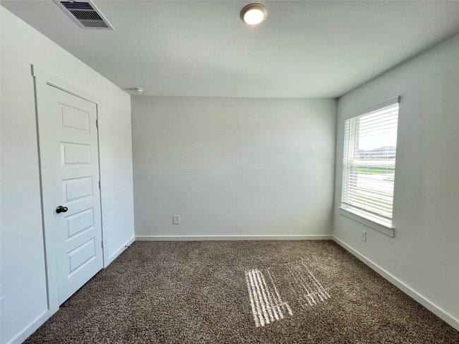 Building Photo - 30243 Lone Peak Dr