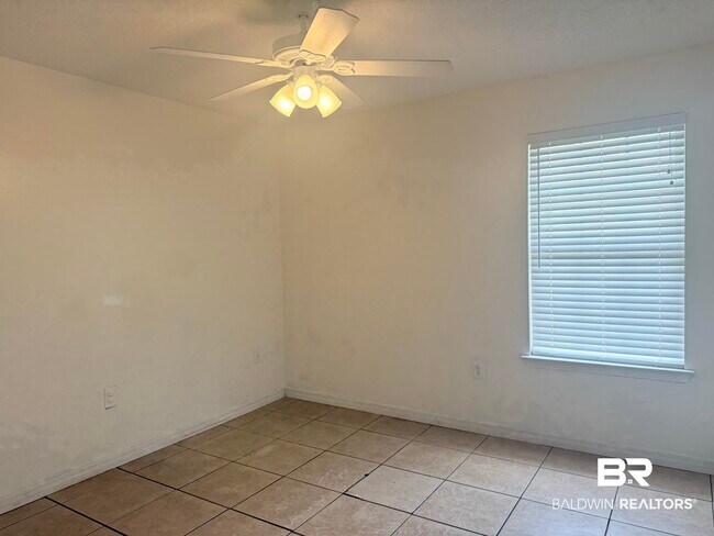 Building Photo - 431 Hamilton Blvd