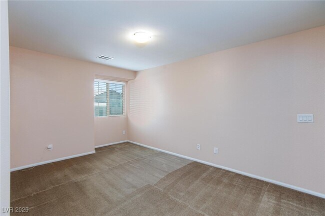 Building Photo - 6736 Prairie Dusk Dr