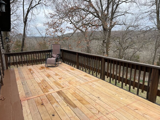 Building Photo - 4 Bedroom 2 bath home near lake Tenkiller with office