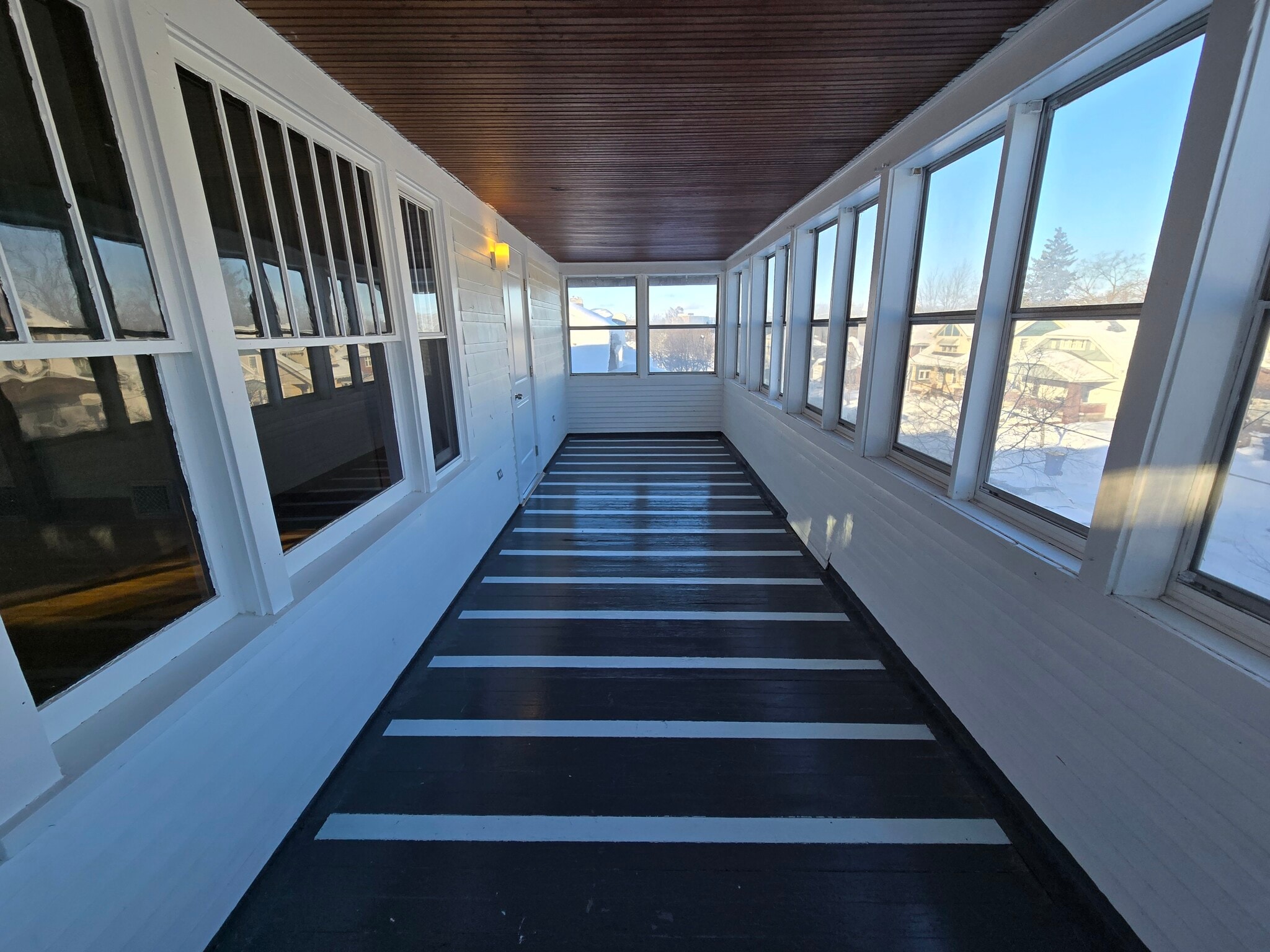 3 seasons porch - 1019 Widdicomb Ave NW