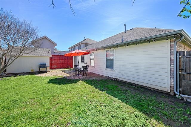 Building Photo - 903 Gillon Dr