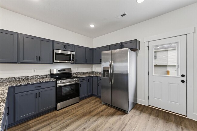 Building Photo - 309 Front Rdg Cir