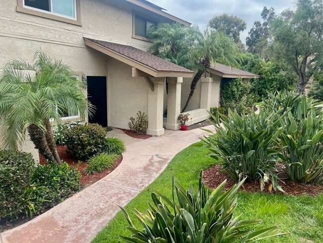 Building Photo - 8019 Calle Fanita