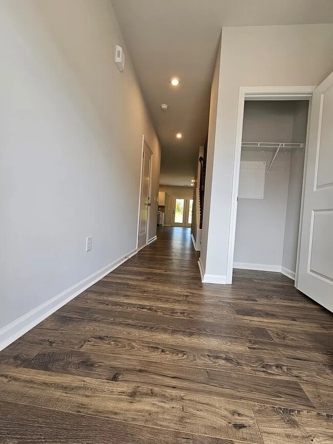 Building Photo - 236 Santorini Wy