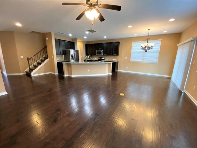 Building Photo - 2186 Hillview Dr NE