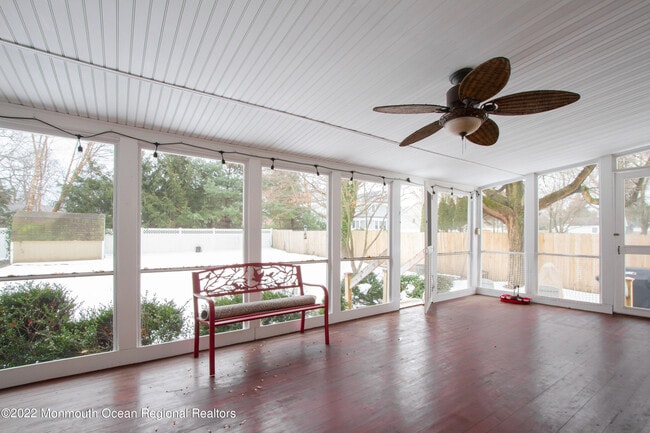 Building Photo - 40 Rumson Rd