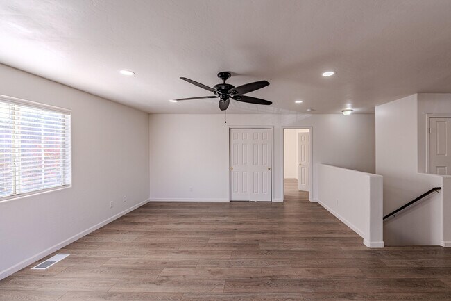 Building Photo - 9605 Weems Ave SW