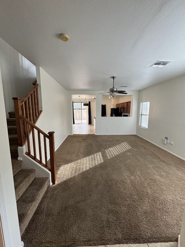 Building Photo - Queen Creek 3br House