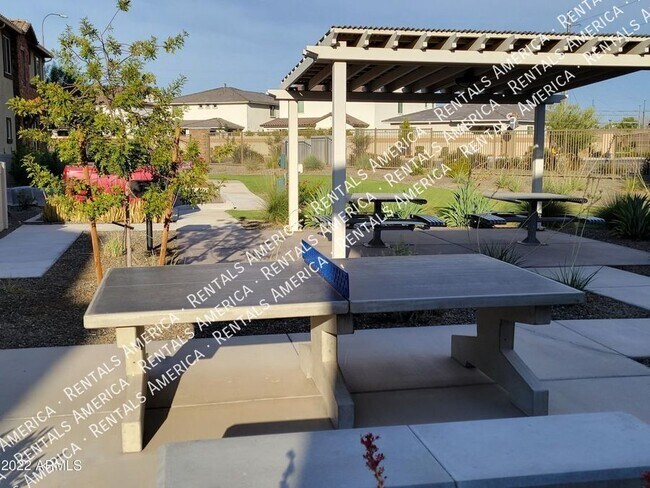 Building Photo - 4100 S Pinelake Way