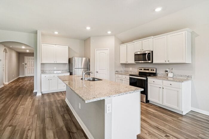 Building Photo - 3900 Crown Ct