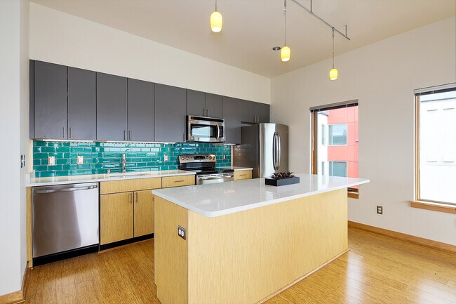 Interior Photo - z-053025-Greenfire Campus