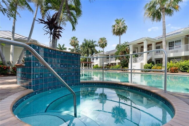 Building Photo - 3702 54th Dr W