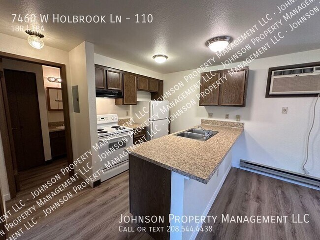 Building Photo - 7460 W Holbrook Ln