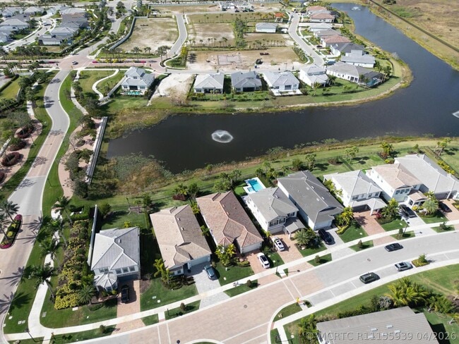 Building Photo - 10717 Northbrook Cir