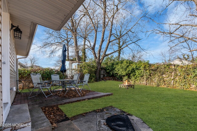 Building Photo - 1632 Farragut Ave