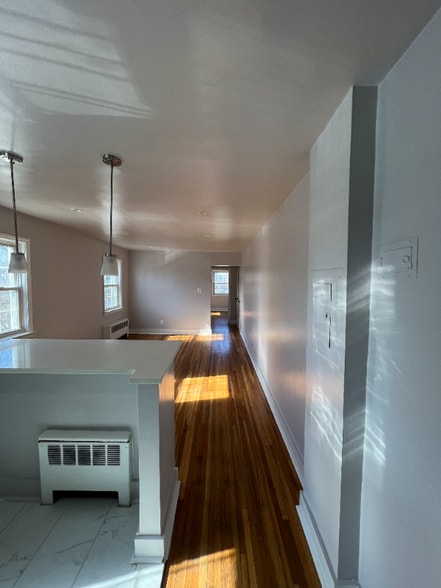 Building Photo - 339 Grafton Ave