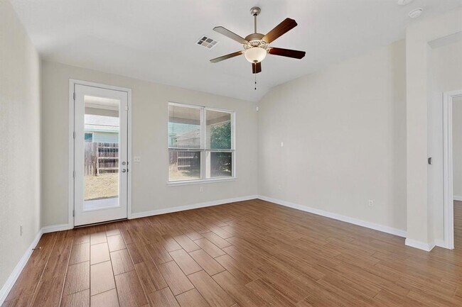 Building Photo - 8302 Cottage Rose Dr
