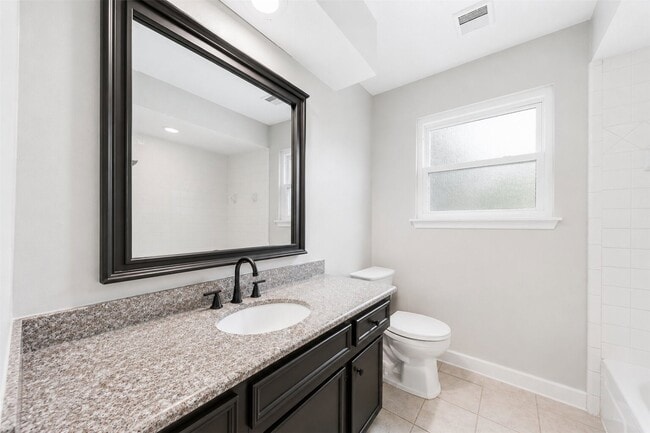 Building Photo - 15414 Ripplestream Dr