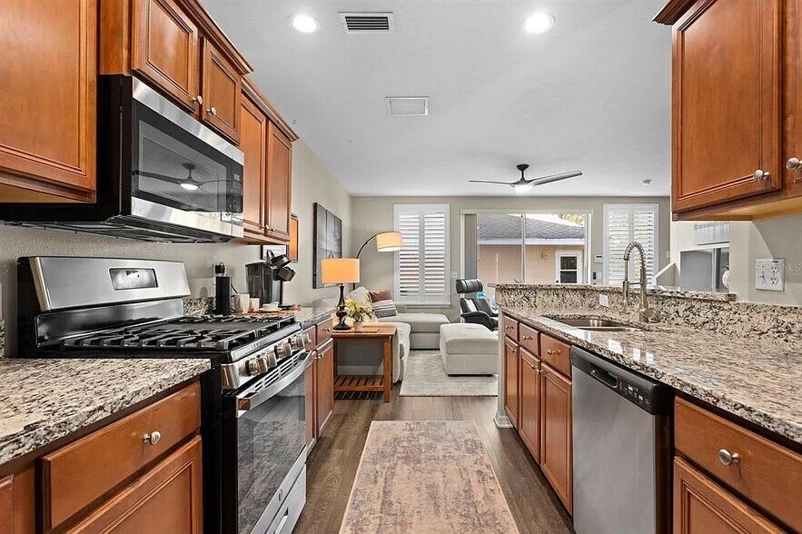 Building Photo - 11522 Fountainhead Dr