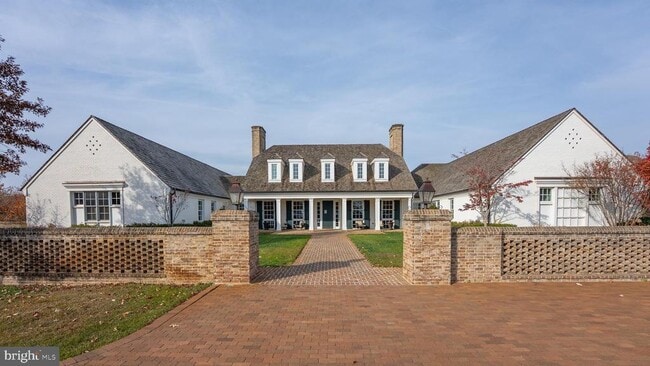 Building Photo - 1622 Sandpiper Bay Lp