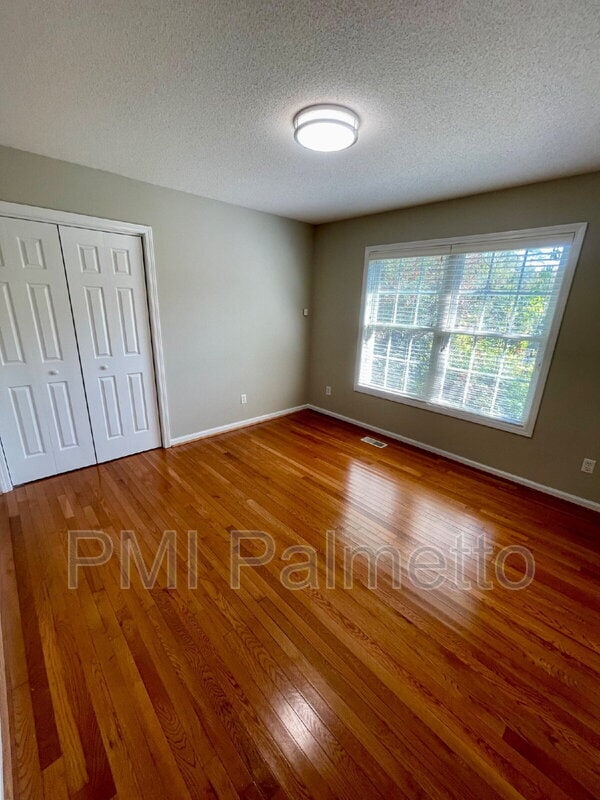 Building Photo - 1045 Mineral Creek Ct