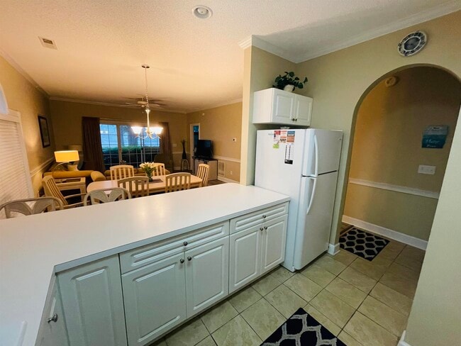 Building Photo - 702 Riverwalk Dr