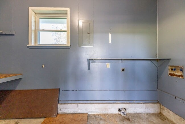 Building Photo - 115 Ketchum Ln