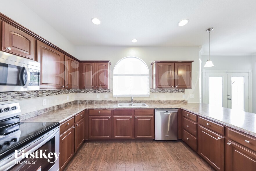 Building Photo - 4966 E Meadow Land Dr