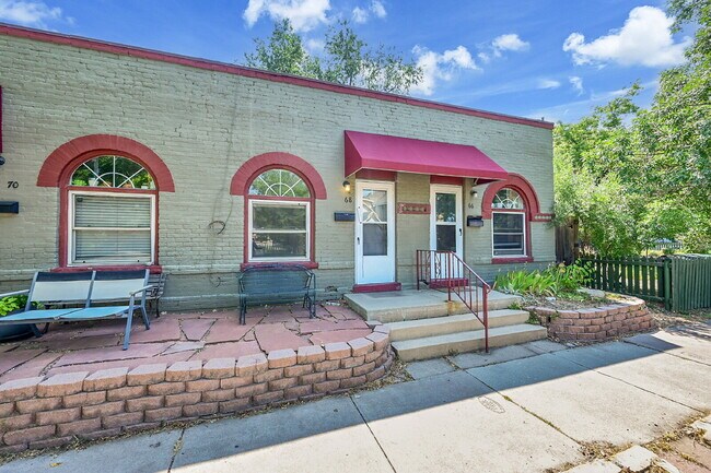 Building Photo - $1,445.00 - 1 Bedroom, 1 Bathroom, Multipl...
