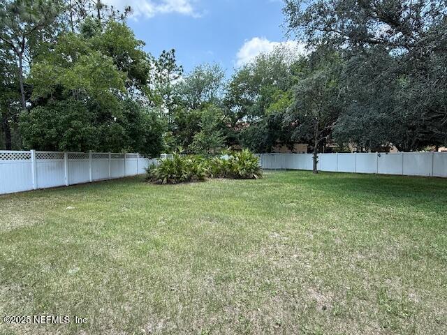 Building Photo - 830 LILAC S Loop