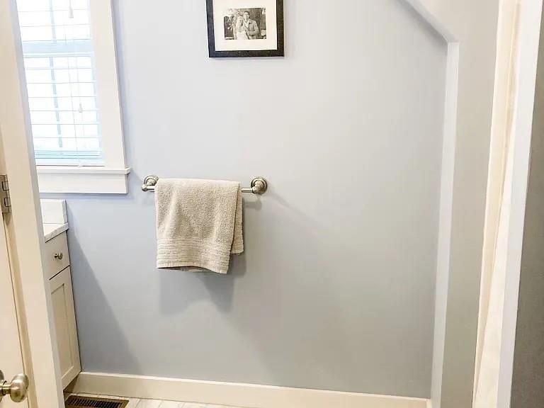 Building Photo - 12 Park Ave