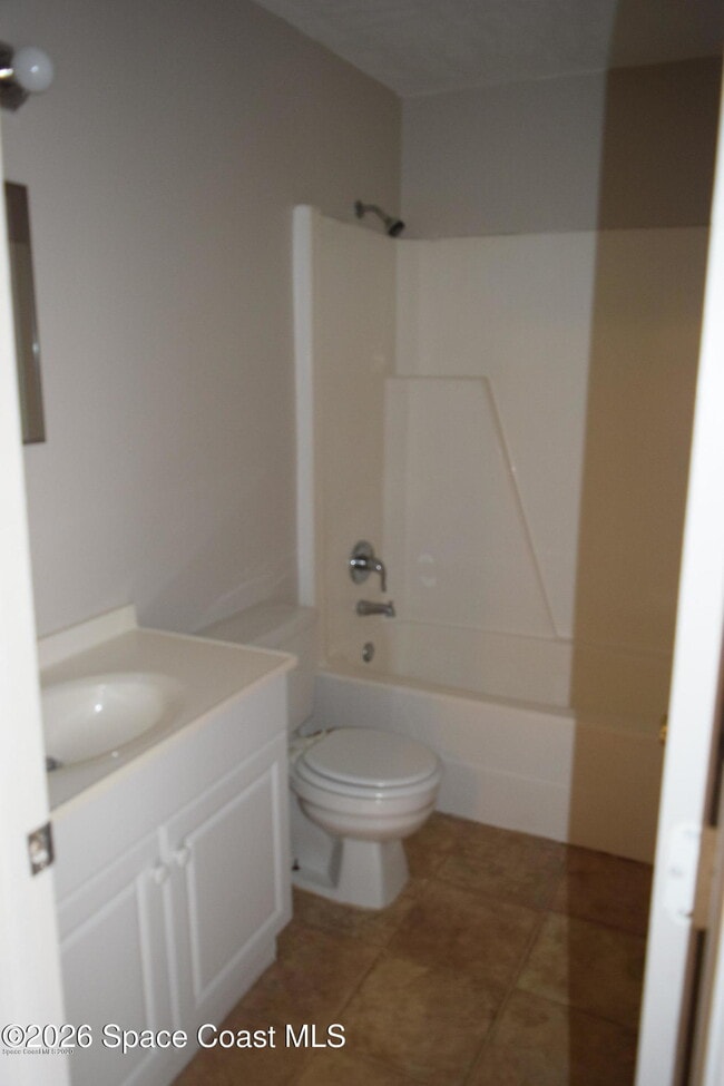 Building Photo - 3512 Tree Ridge Ln NE