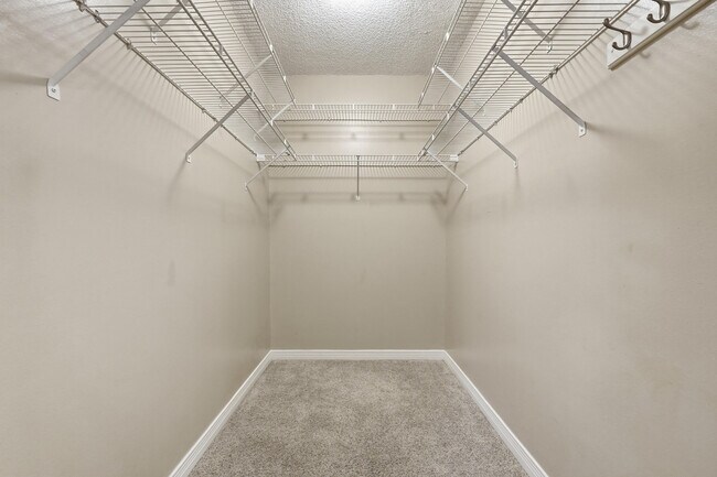 Building Photo - 1651 Northridge Rd