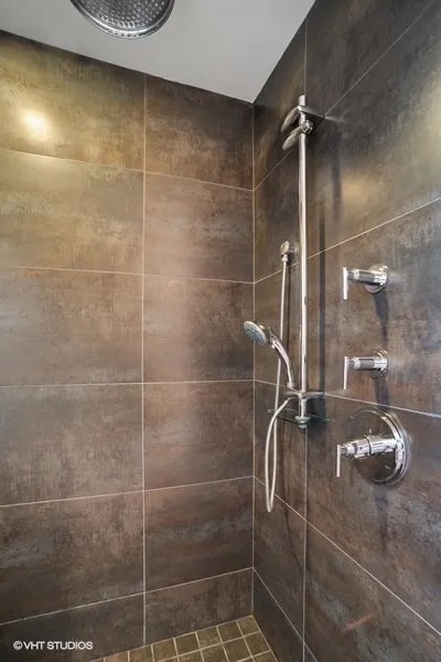 Building Photo - 178 N Harbor Dr