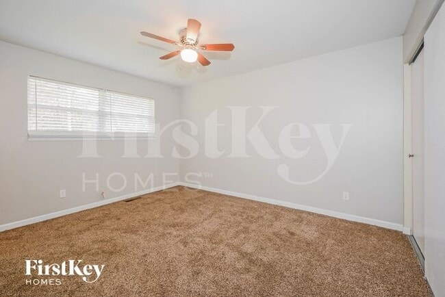 Building Photo - 1120 Monaco Ln