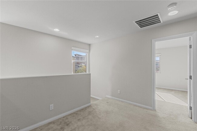 Building Photo - 8924 Willow Break Ave