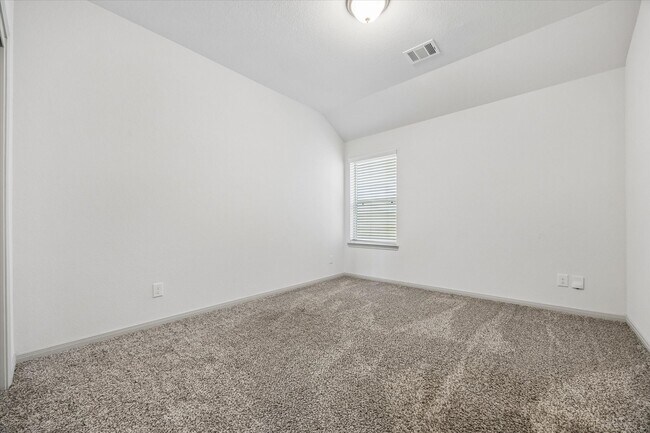 Building Photo - 7931 Tuscan Cypress Dr