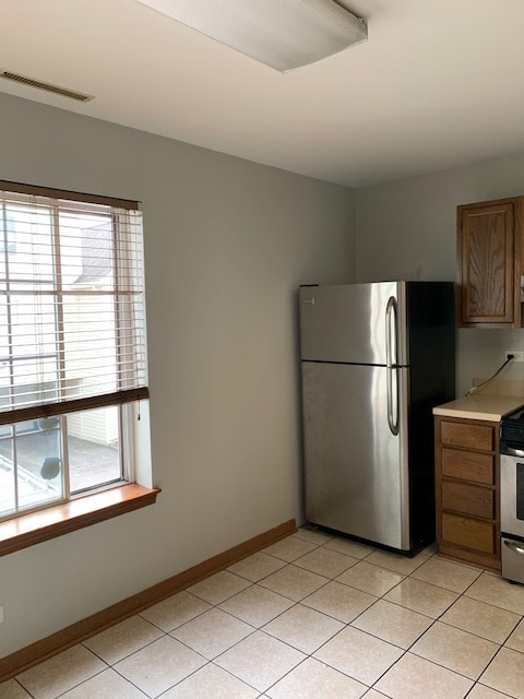 Building Photo - 6287 Fremont Dr