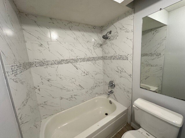 Building Photo - 15818 Oak Mountain Dr