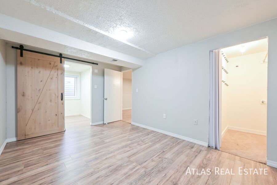 Building Photo - 15876 E Cornell Pl